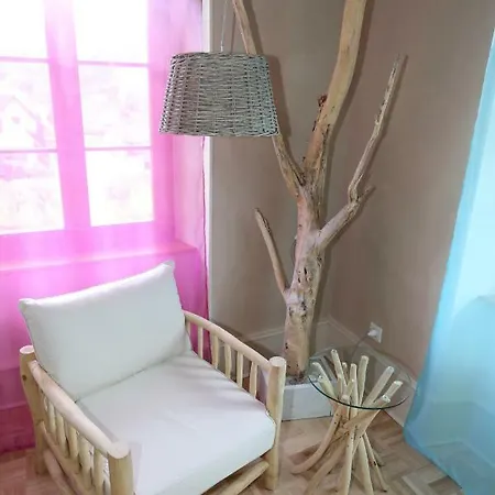 Le Vieux Ruisseau Sauna Et Massages *